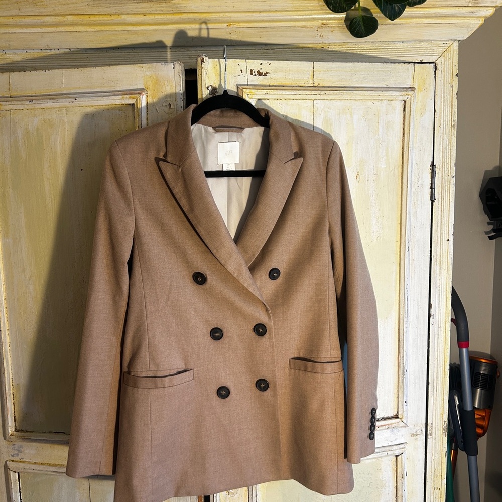 H&M Double-Breasted Camel Blazer Jacket